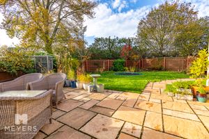 Photo 19- click for photo gallery